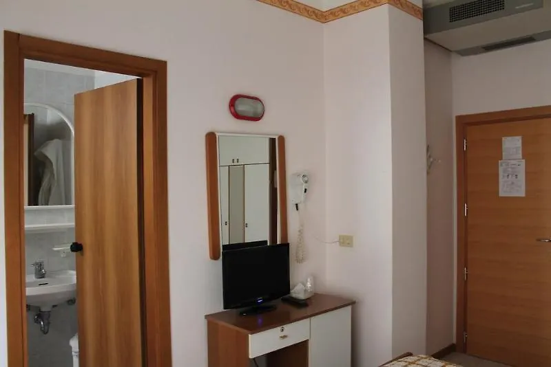 Hotel Bagli - Cristina Rimini