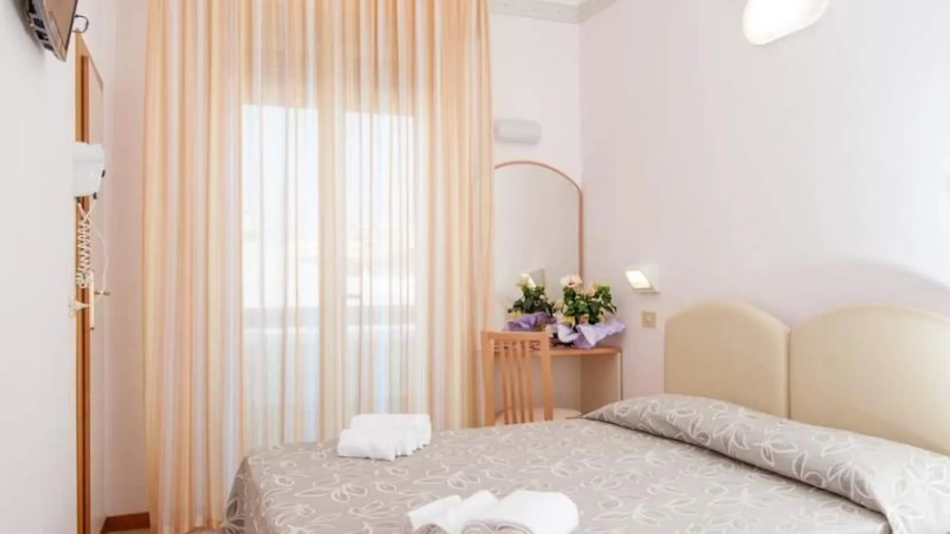 ***  Hotel Bagli - Cristina Rimini Italy